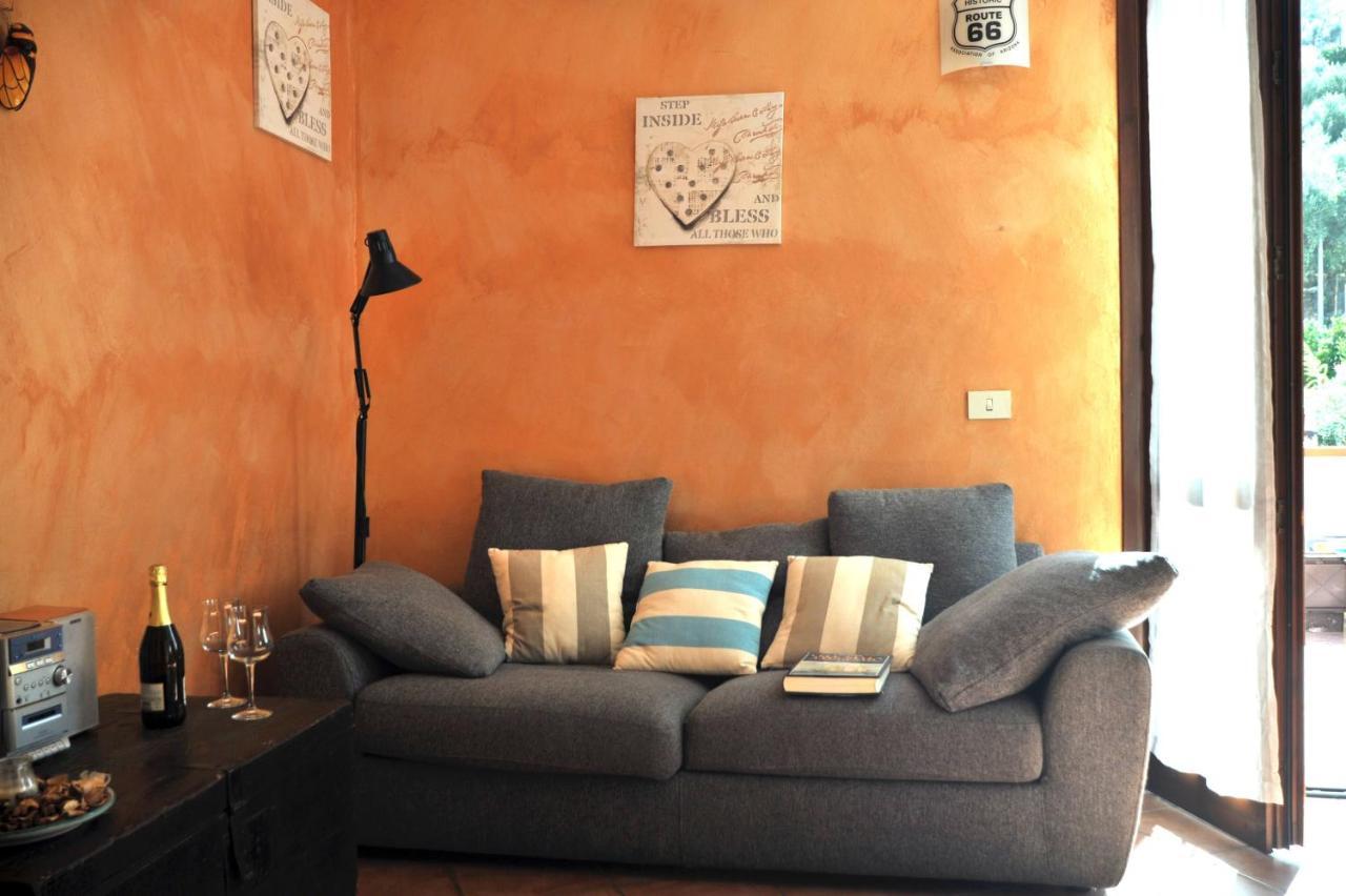 Casa Con Grande Terrazza, Ac, Wifi, Posto Auto E Vicino Al Mare Βίλα Imperia Εξωτερικό φωτογραφία
